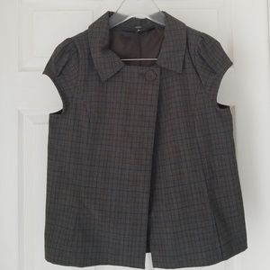 Short Sleeve Plaid Maternity Jacket